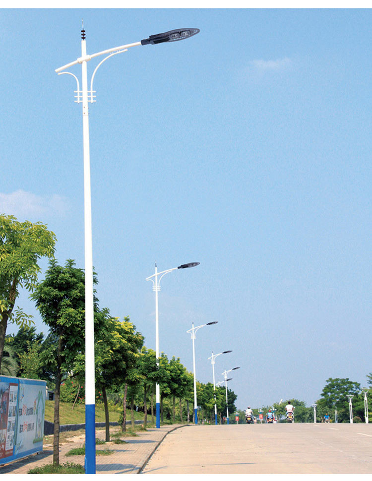 poste de iluminação pública solar